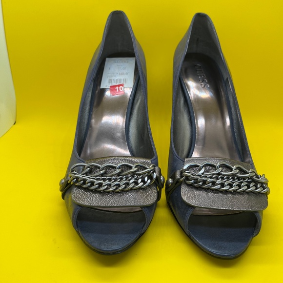 GUESS HEELS, SZ.10, BLUE/GRAY like new. Good leath - Picture 4 of 5